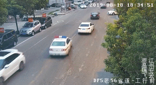 浙江这位交警，你上央视了！事故才处理一半，跑了……
