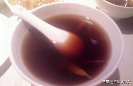 海底捞张勇：我做了那么多亲情化举动，却“败给”一个吧台小姑娘