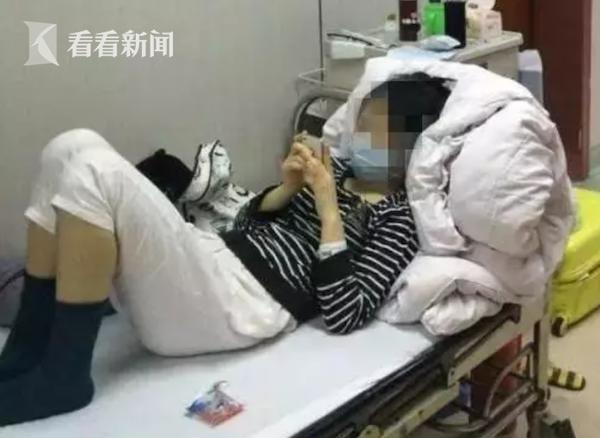 6旬男医生为女患者脱衣按摩“输阳气”院方：开除